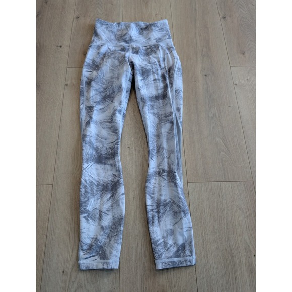 Lululemon‎ Train Times 7/8 Pant 25" Size 4 Breeze By White Cast/Light Cast Print - Picture 7 of 16